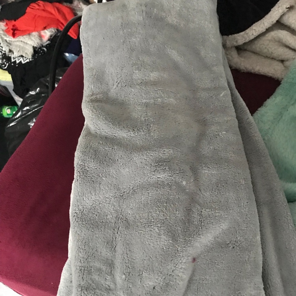 Brand new fluffy blanket